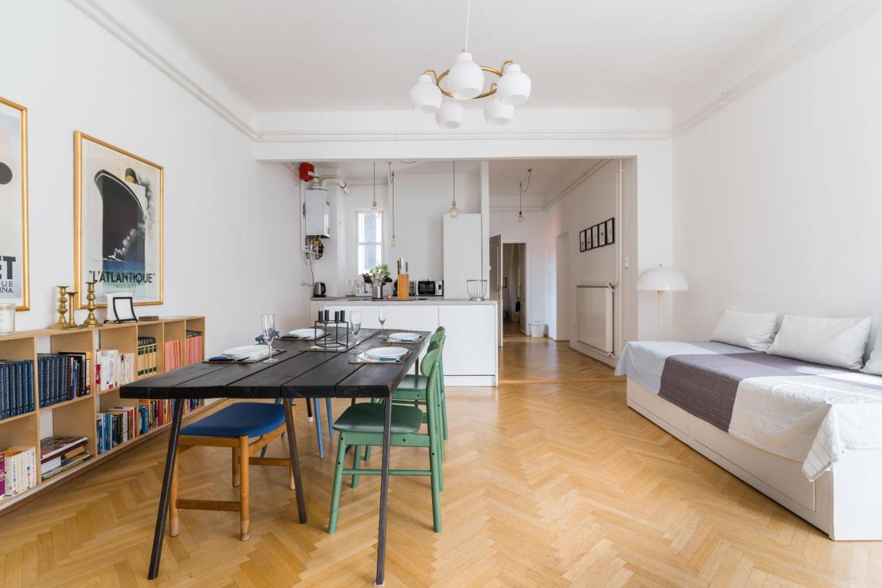 בודפשט Klauzal Apartment W/3 Bedrooms, French Balcony מראה חיצוני תמונה