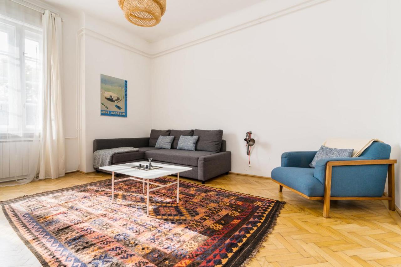 בודפשט Klauzal Apartment W/3 Bedrooms, French Balcony מראה חיצוני תמונה