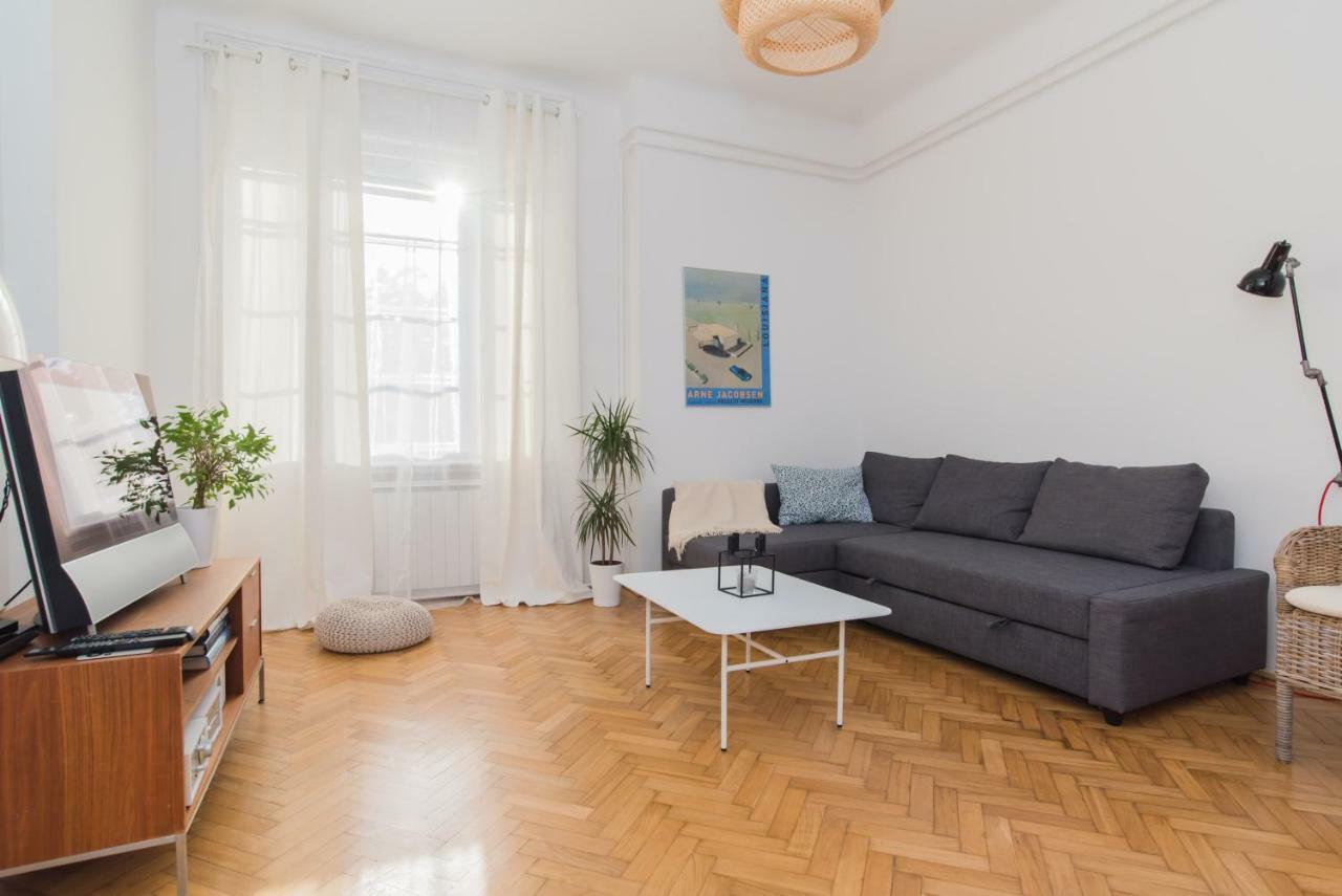בודפשט Klauzal Apartment W/3 Bedrooms, French Balcony מראה חיצוני תמונה